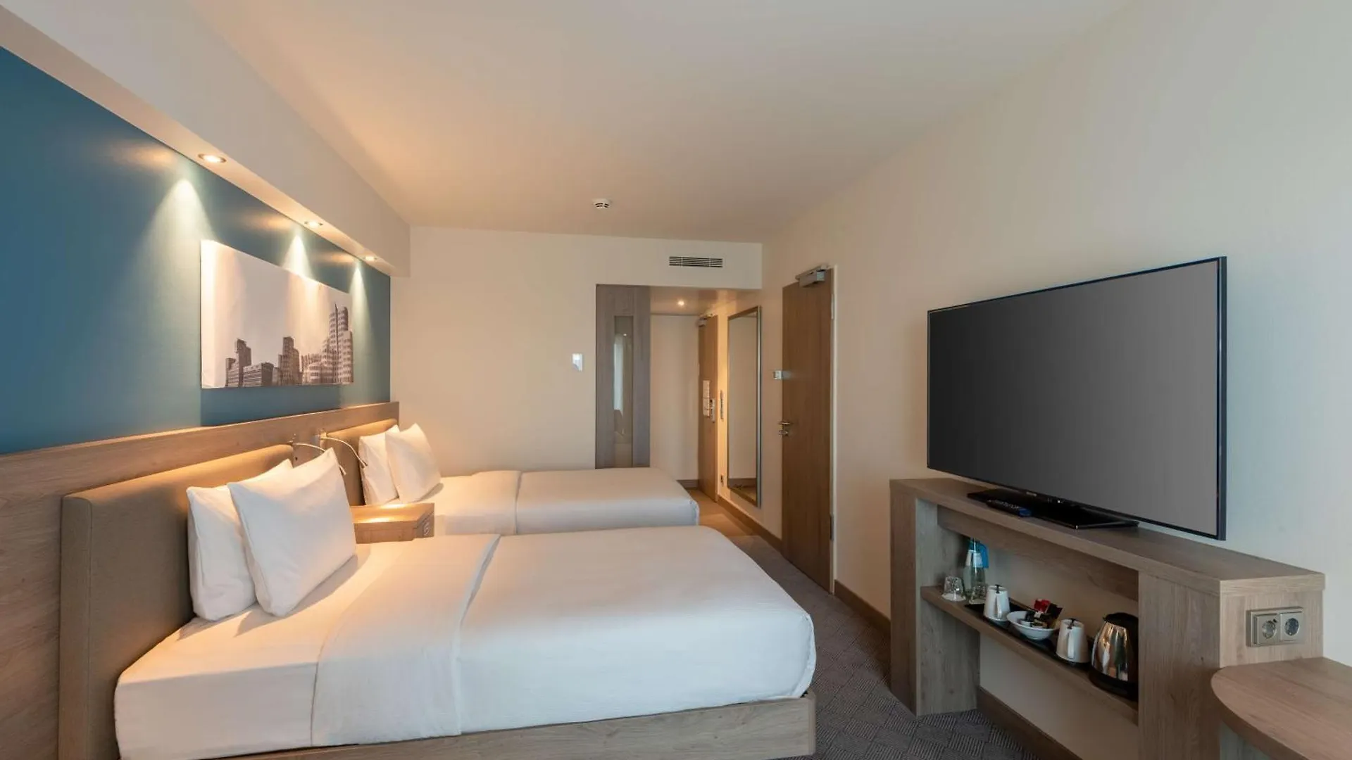 Hampton By Hilton Duesseldorf City Centre Hotel Düsseldorf